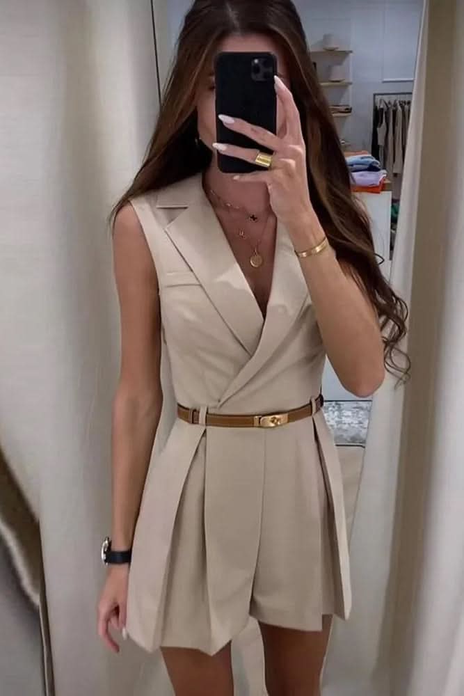 Versatile women's sleeveless romper with a stylish belt, a chic one-piece summer outfit.