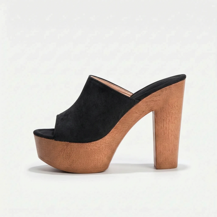 Versatile women's slip-on platform sandals with a chunky block heel, great for everyday or dress-up.