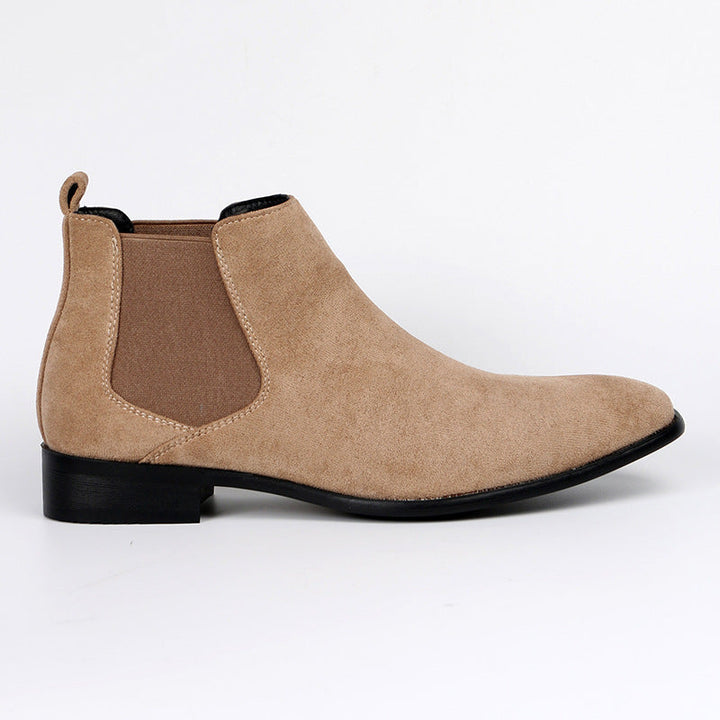 Comfortable women's everyday Chelsea boots with a practical block heel, perfect for long wear and effortless style.