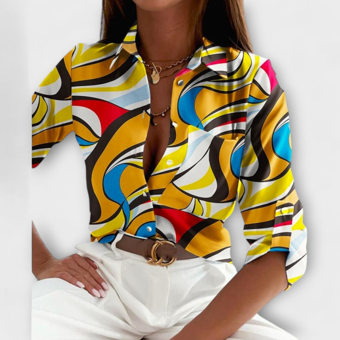 Women's classic collar blouse, a versatile top. From workwear to weekend, this elegant button-down offers timeless style.