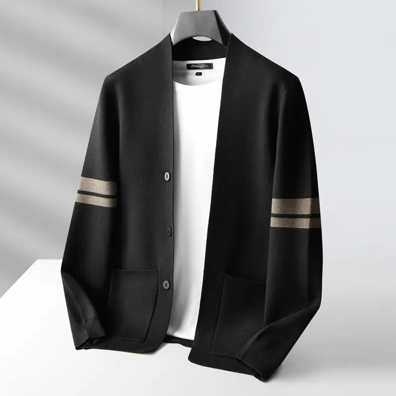 Comfortable open-front women's striped cardigan in a classic pattern, ideal for casual everyday layering.