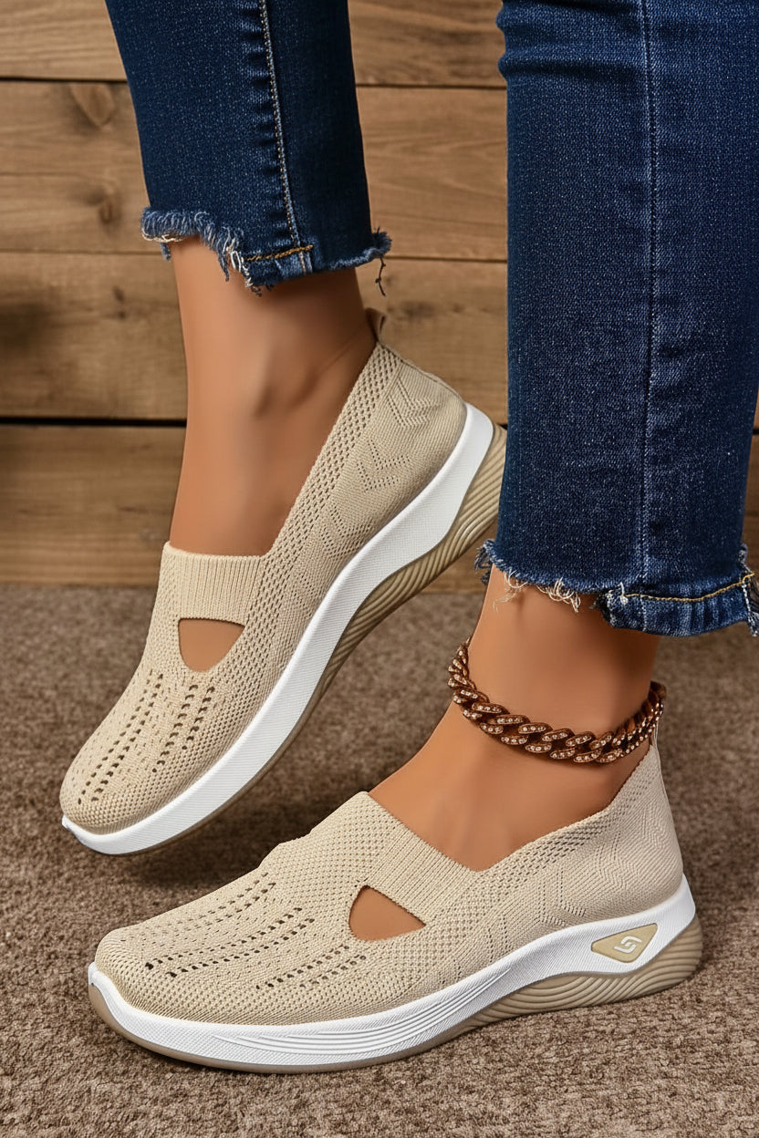 Casual women's CloudStride slip-on walking shoes, perfect for travel & everyday comfort.