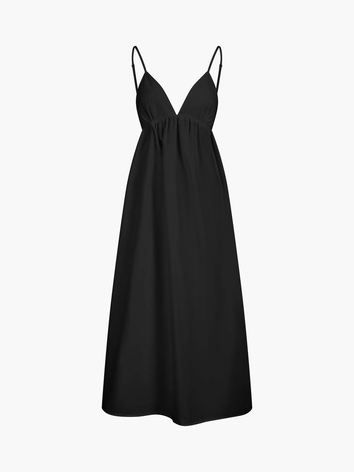 Flowy V-neck maxi dress for women, Coastal Cowgirl style with an elegant open back. Perfect for summer.