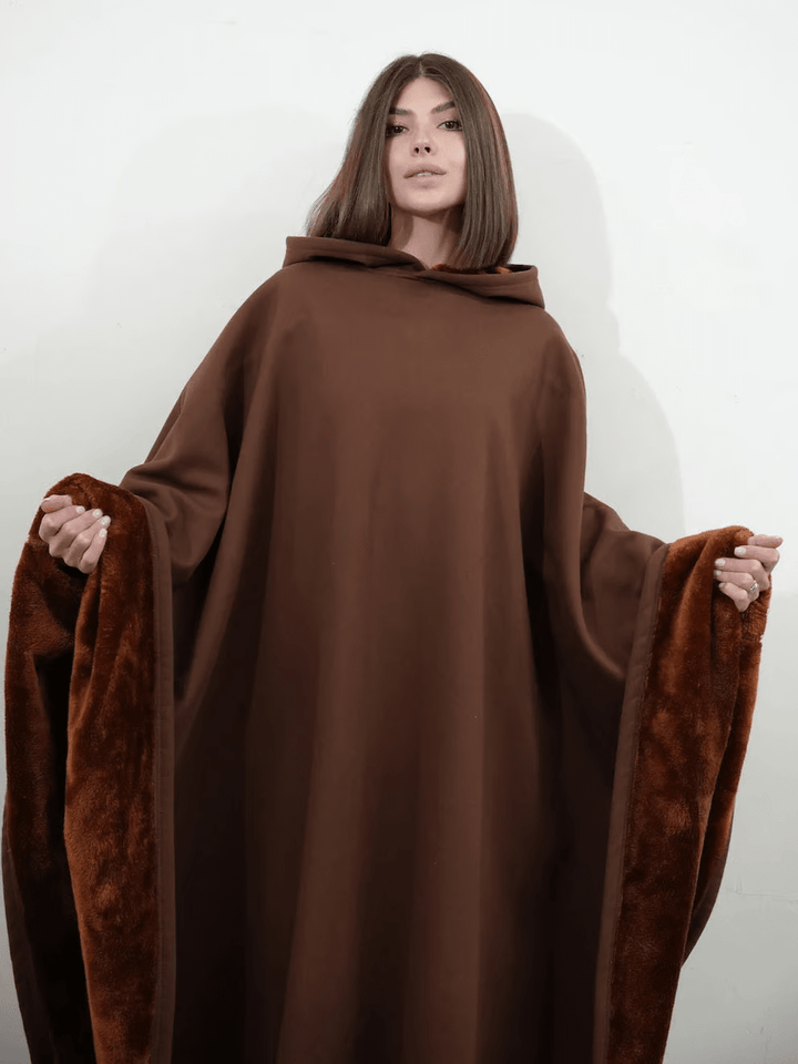 Women's calming hoodie, cozy feel, oversized, perfect for ultimate relaxation.