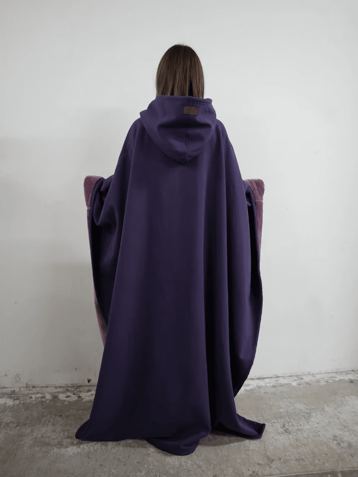 Comfort-fit women's hoodie, soft feel, relaxed, a perfect layering piece.