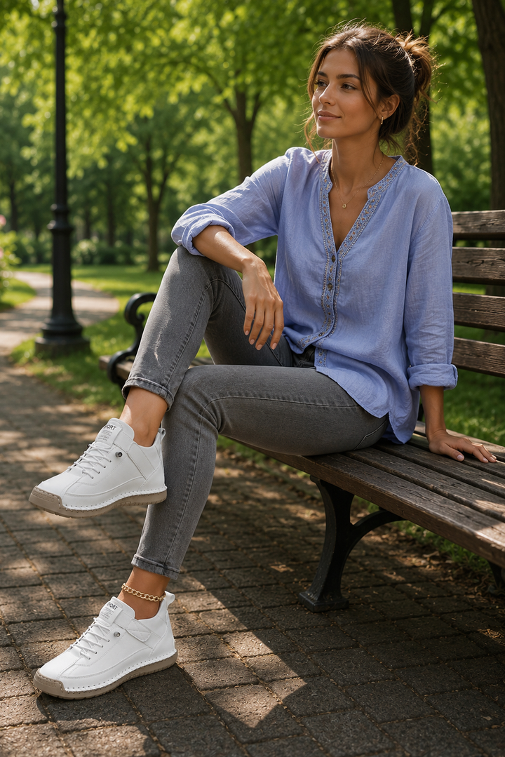 Women's comfortable all-day casual sneakers, perfect for everyday wear and walking.