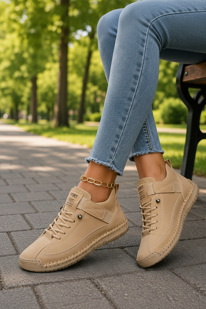 Comfortable women's travel shoes, versatile and lightweight sneakers for all-day wear.
