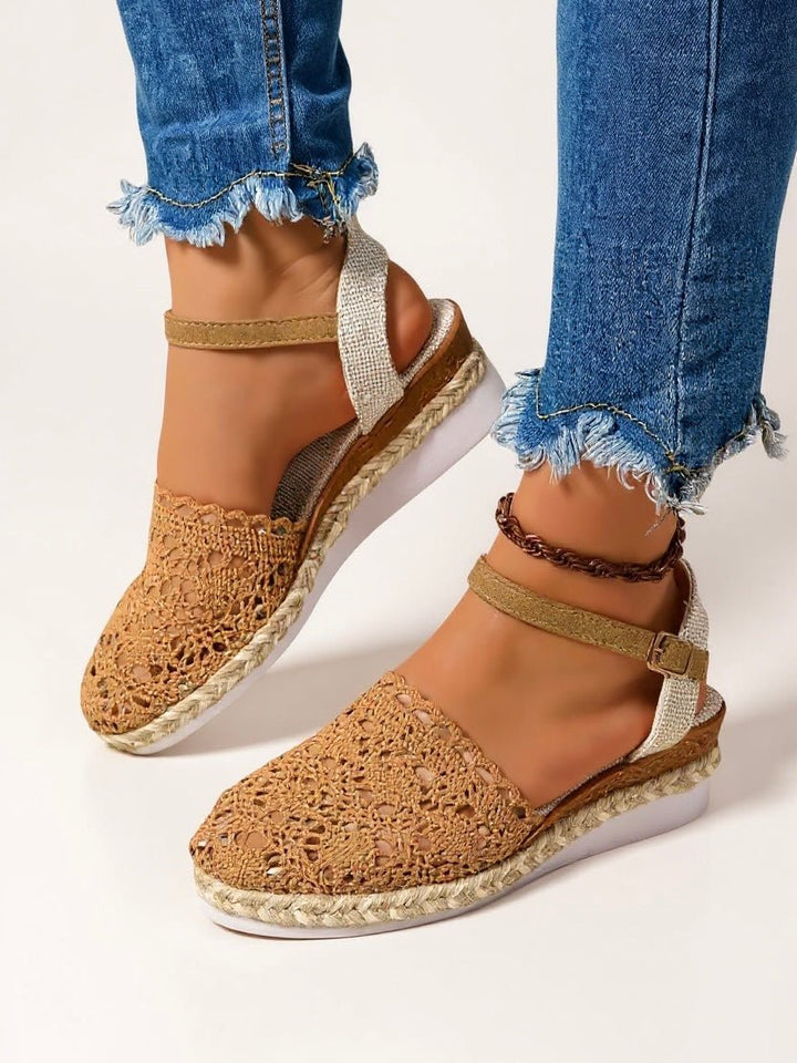 Comfortable brown boho espadrille flatform sandals for women, great for casual summer outfits.