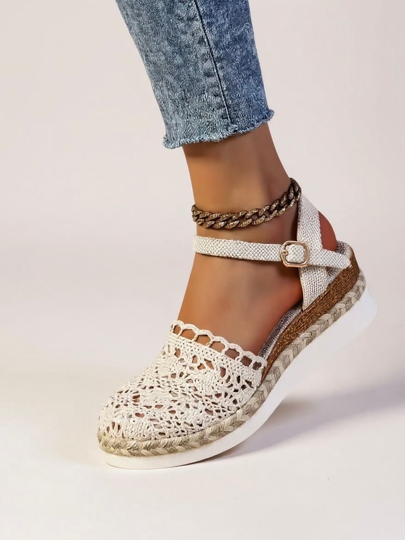 Comfortable brown boho espadrille platform sandals for women, ideal for summer casual looks.