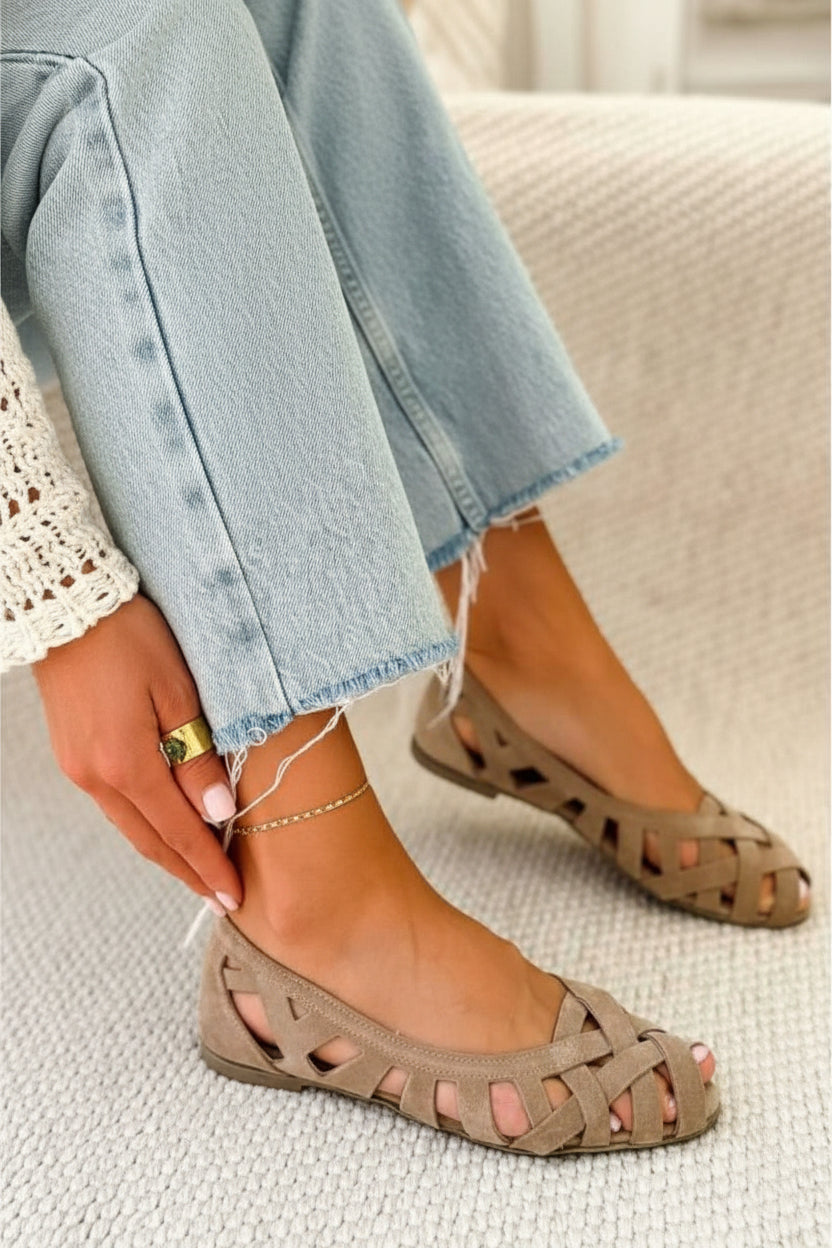 Women's comfortable braided crossover strap sandals. Flat slip-on summer shoes for all-day wear.