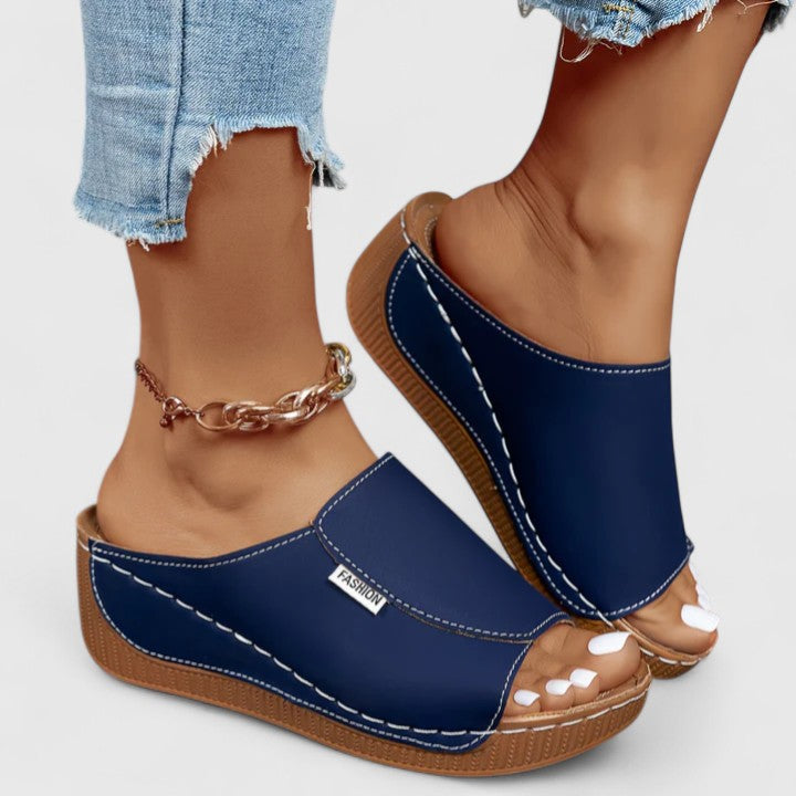 Comfortable walking sandals for women, ideal for daily summer wear, offering versatile everyday style.