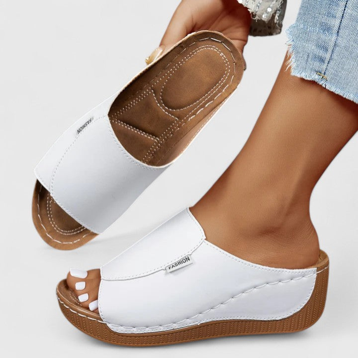 Versatile women's sandals, designed for everyday comfort, summer adventures & casual walking.