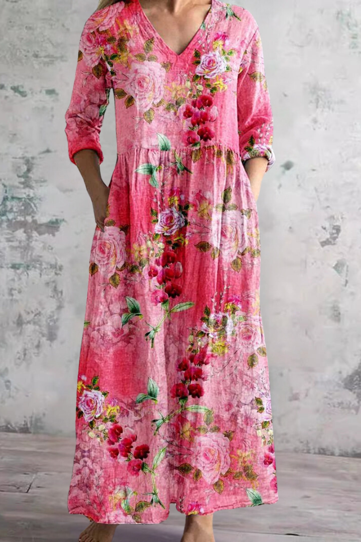 Women's comfortable and flowing long dress, an essential spring/summer piece for versatile, elegant style.