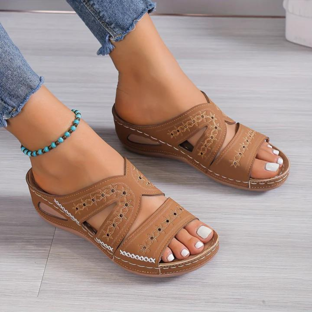 Comfortable open toe women's walking sandals, orthopedic design with arch support for daily wear.