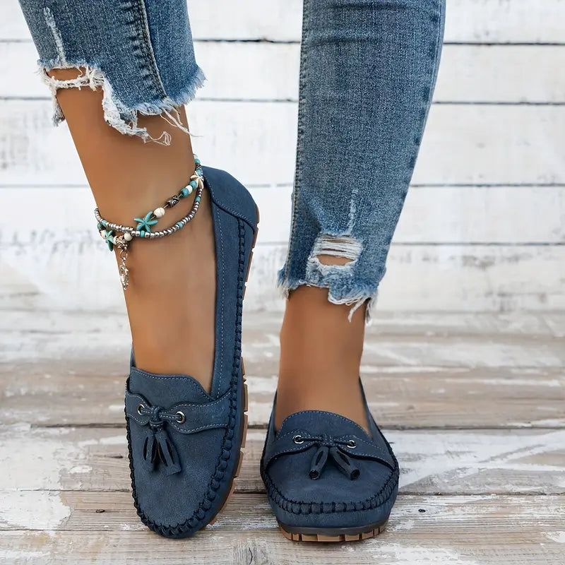Everyday women's slip-on loafers, flexible & comfortable with cushioned support.