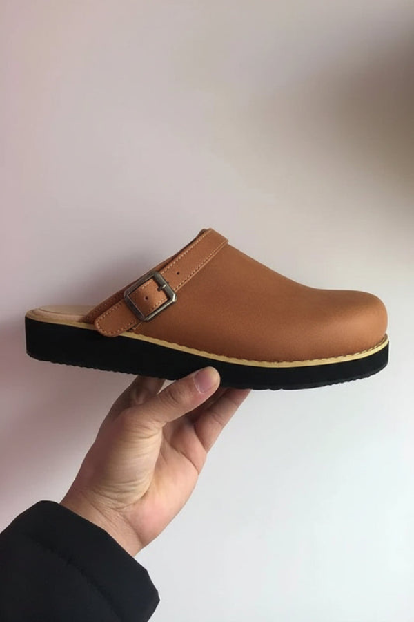 Easy slip-on women's clogs with superior comfort & support for everyday and work wear.