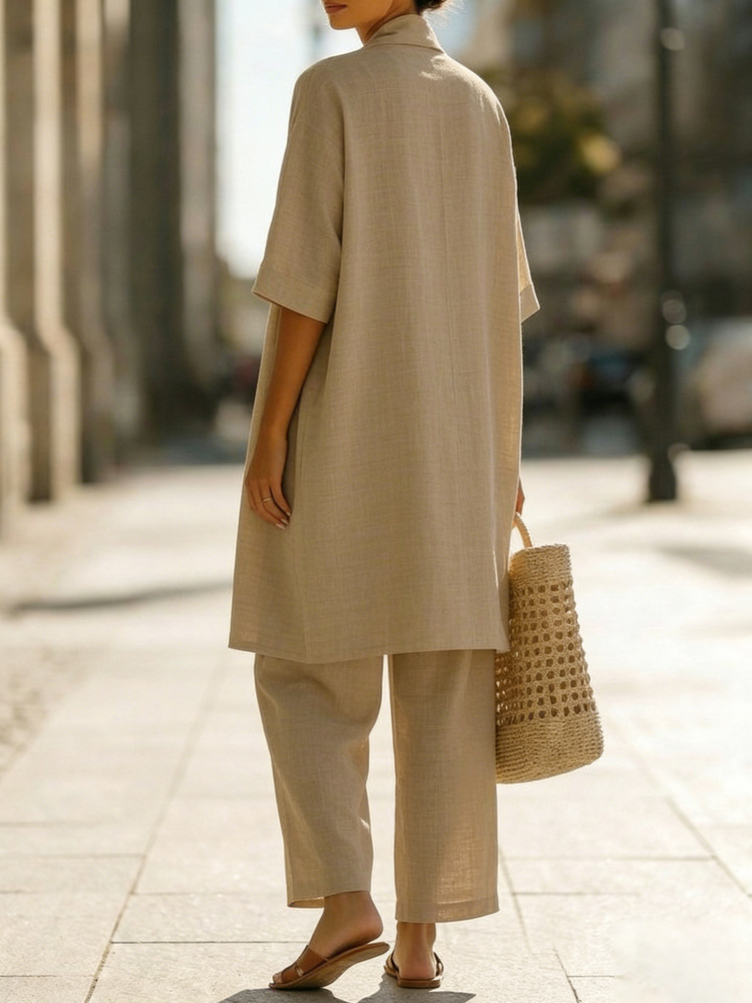 Breathable women's three-piece set. Relaxed fit top, pants & cardigan, ideal for comfortable loungewear.