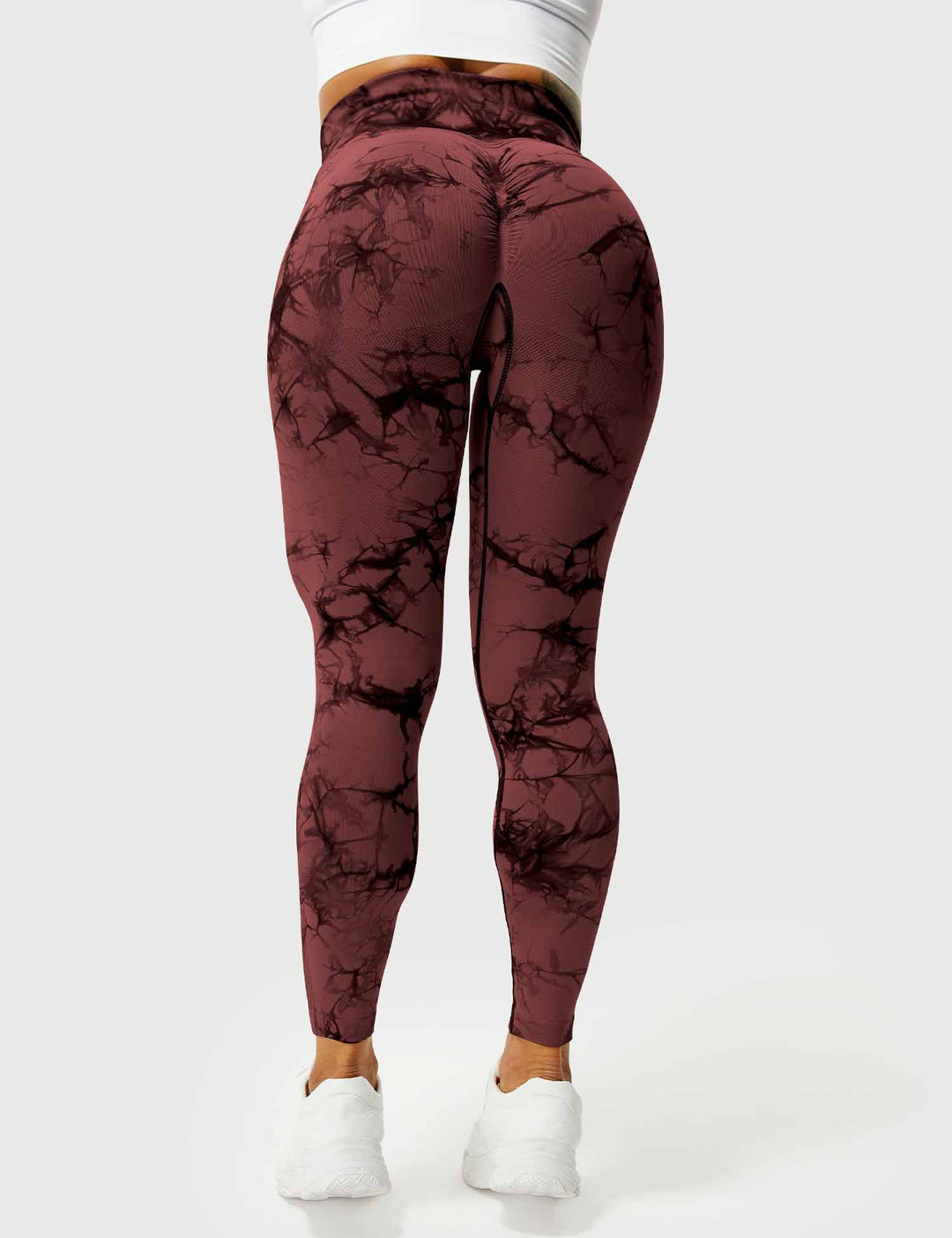 Beautiful tie dye leggings for women, enhancing athletic style.