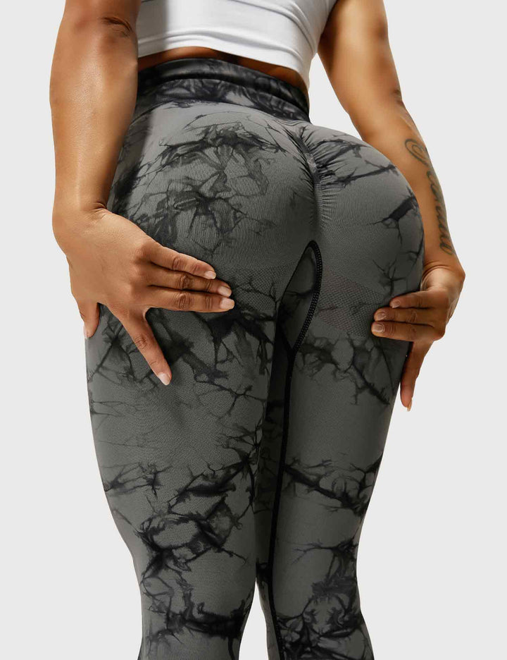 Relaxed fit tie dye leggings for women, super comfy.