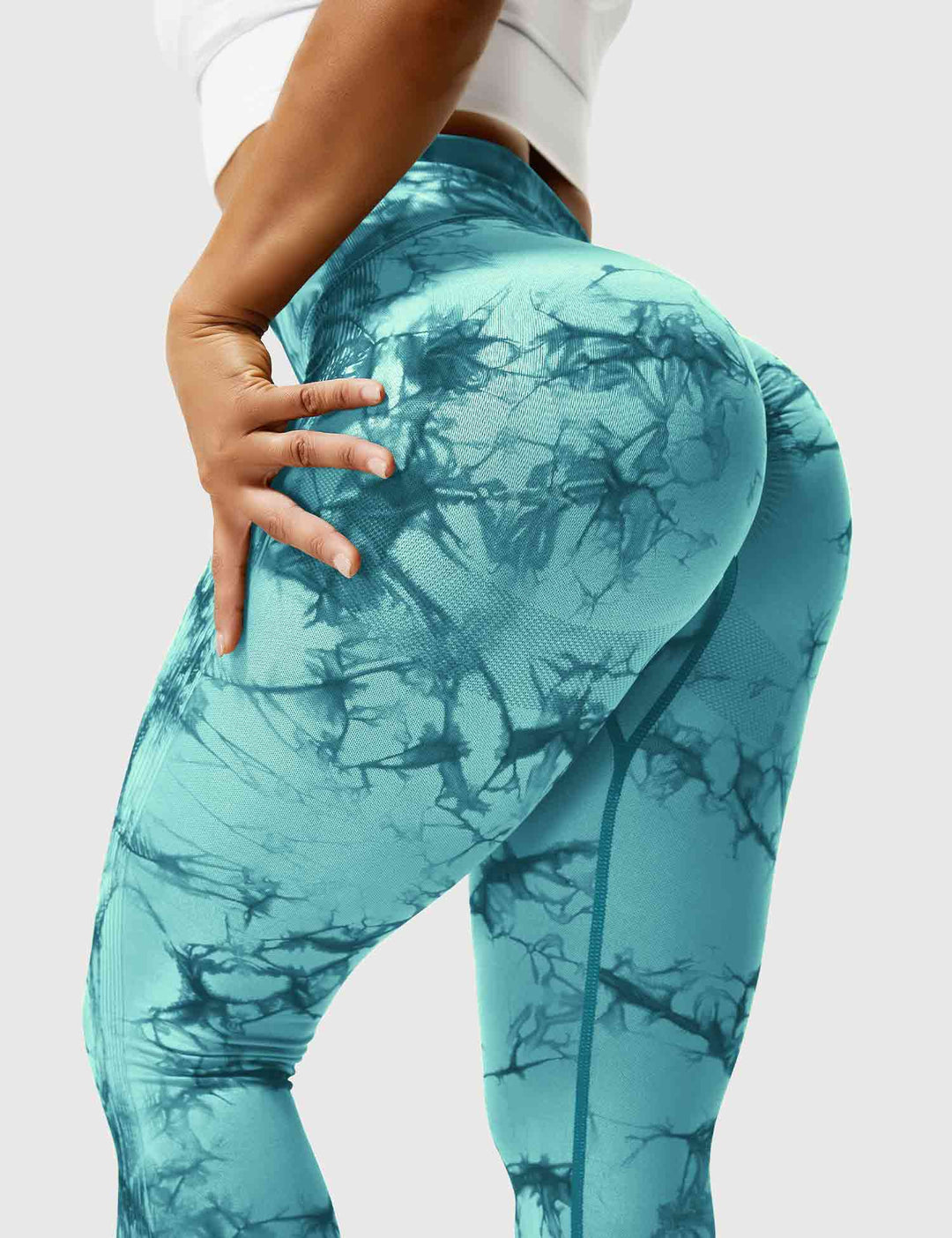 Women's comfortable tie dye leggings for yoga and daily comfort.