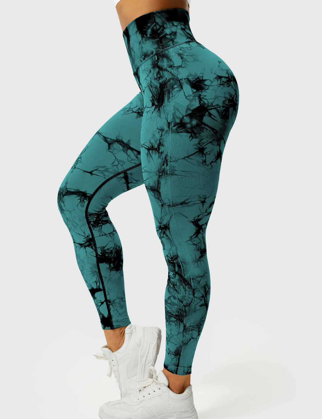 Trendy tie dye yoga leggings for women, comfortable & vibrant.