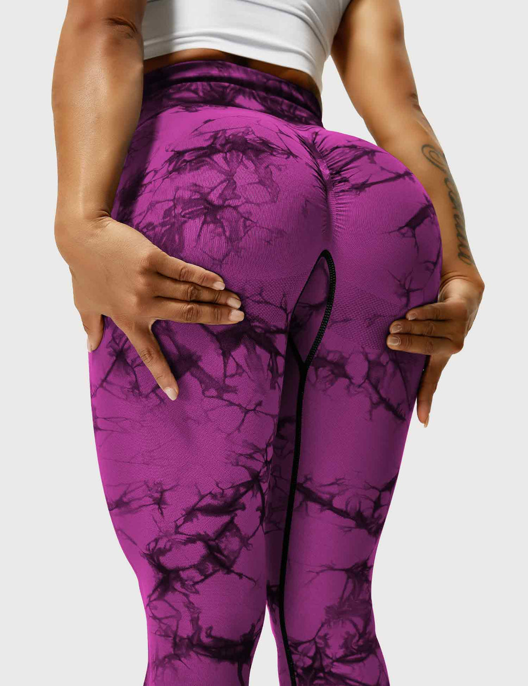 High-waist tie dye workout leggings for women, sleek and supportive.