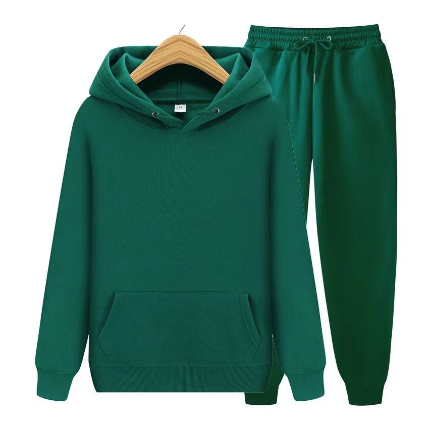 Comfortable women's joggers with elastic waist, matching a cozy hooded sweatshirt set.