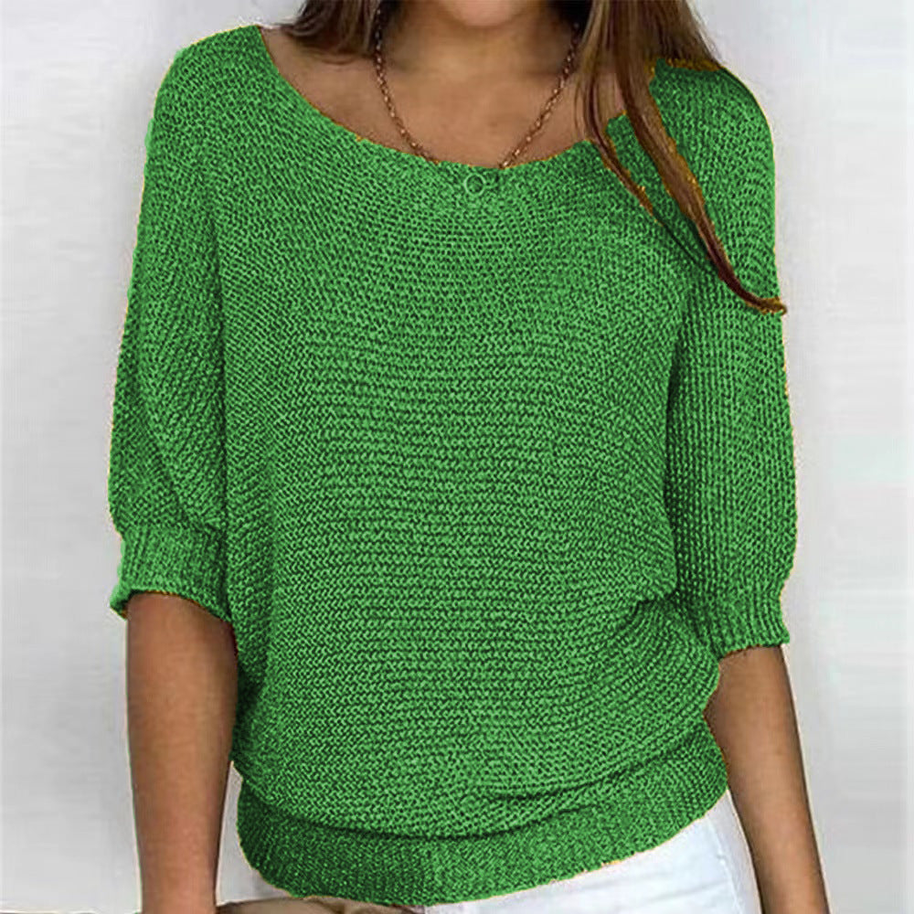 Cozy women's pullover sweater for everyday comfort, perfect for casual wear.
