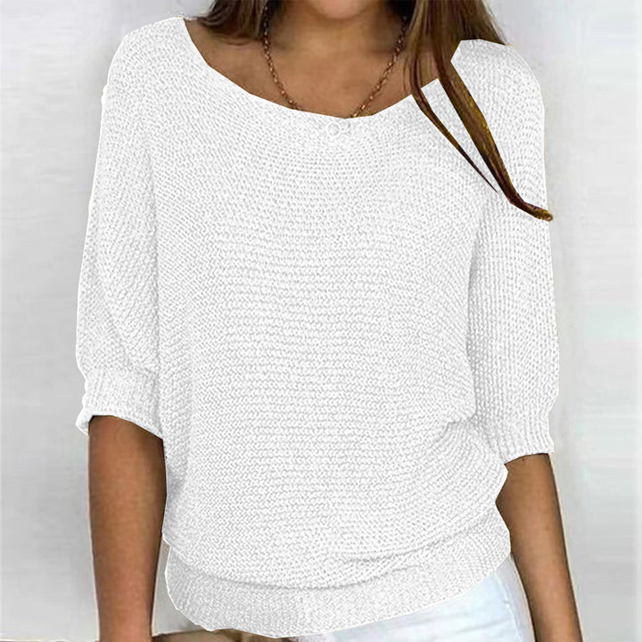 Chic women's pullover sweater, ideal for comfortable and casual everyday fashion.