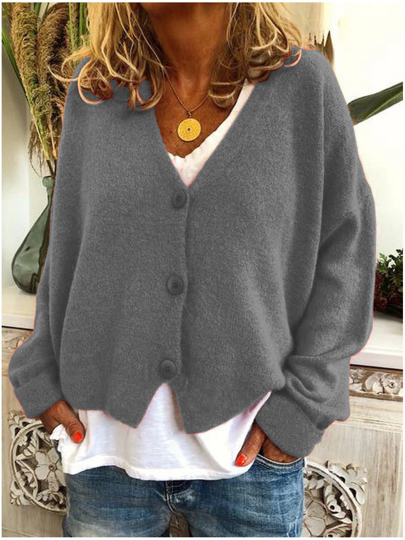 Effortless layering women's cozy knit cardigan, a soft, relaxed fit piece for autumn comfort.