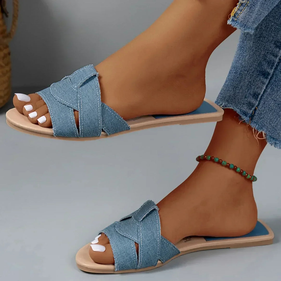 Effortless women's summer sandals, easy slip-on style for ultimate everyday comfort.