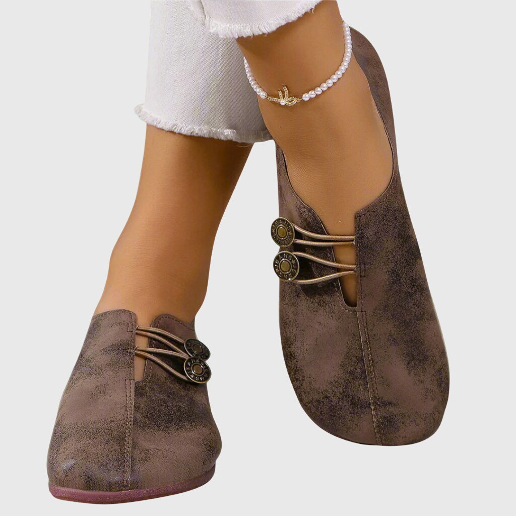 Women's effortless slip-on flats with toggle lace for easy wear, perfect for casual everyday comfort and walking.