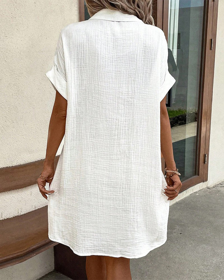 Women's relaxed fit summer dress, comfortable and casual. Flowy sleeveless everyday sundress for versatile fashion.