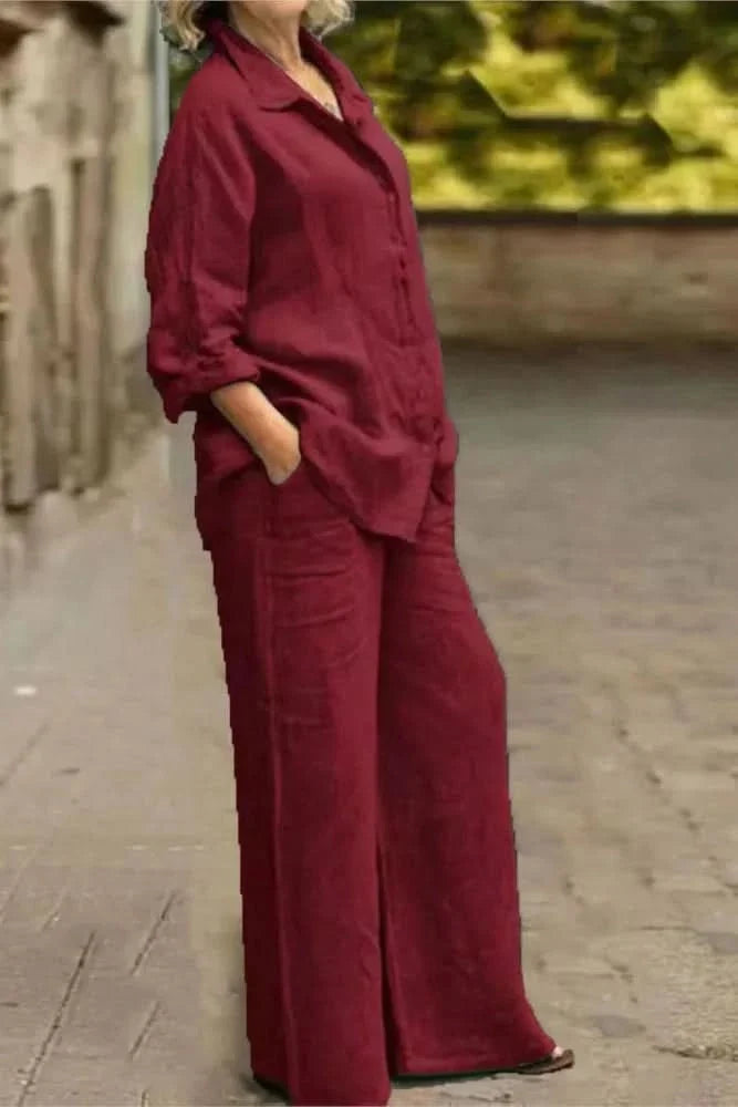 Stylish women's wide leg casual outfit set. Effortless two-piece fashion, perfect for comfortable daily wear.