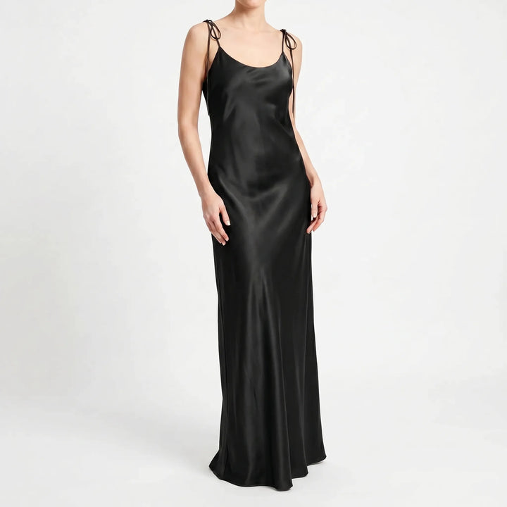 Comfortable & elegant women's backless floor-length slip dress for evening wear or summer events.
