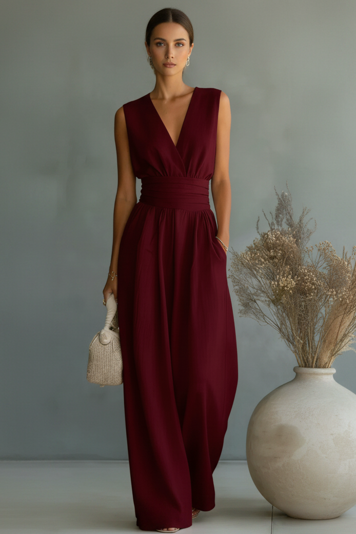 Coordinated women's fashion two-piece set with elegant cross waist, offering a tailored and sophisticated look.