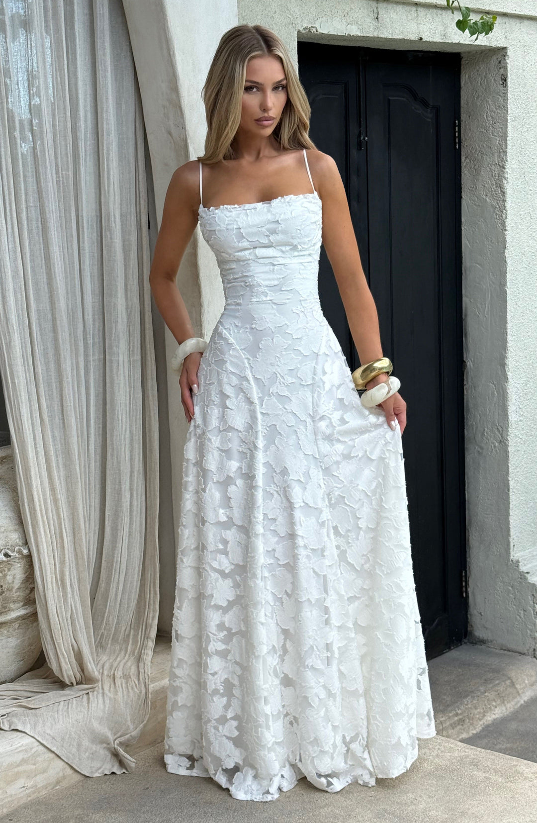 Women's party-ready floral long dress with an exquisite waterfall neckline and comfortable, flowy design.