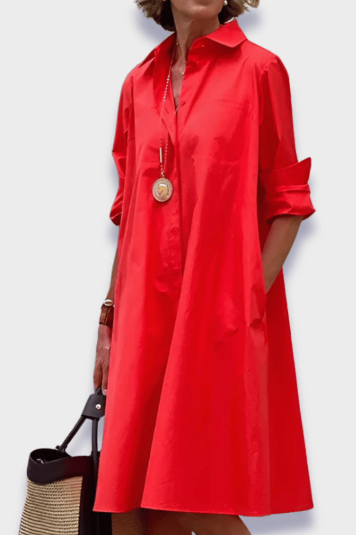 Women's elegant floral print midi dress, perfect for summer parties or spring occasions. Flattering and comfortable.