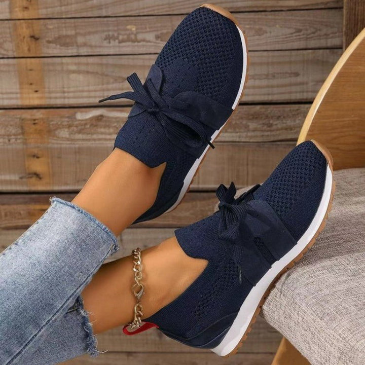 Women's casual orthopedic sneakers with advanced ergonomic design, providing comfort and support for active lifestyles.