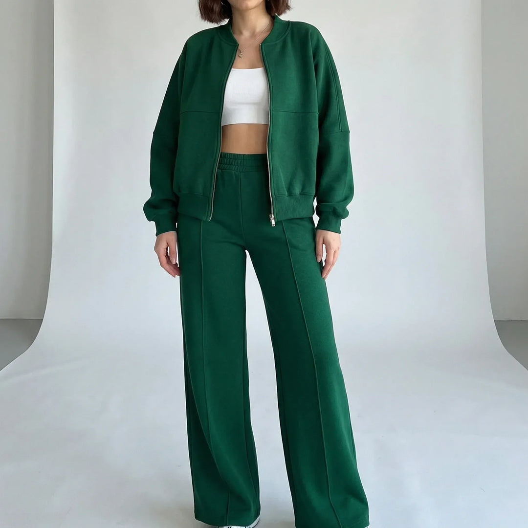 Chic Evie women's regular fit straight leg trousers & jacket, perfect as a stylish loungewear or casual outfit.