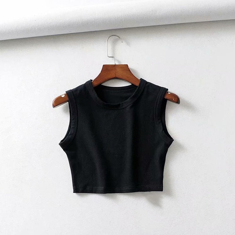 Versatile women's fitted crop top, ideal for daily wear, summer outfits, or active comfort.