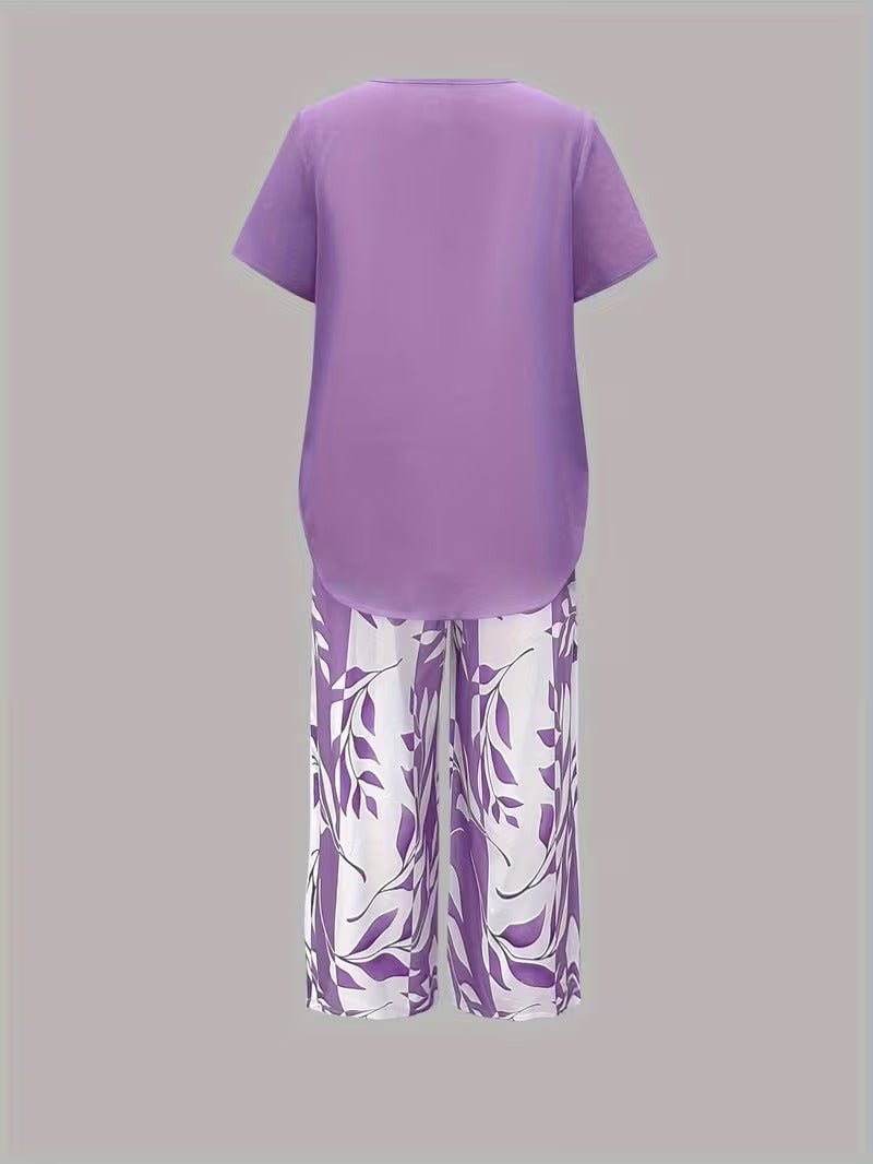 Elegant women's floral wide leg loungewear set. Effortlessly stylish two-piece for summer comfort.