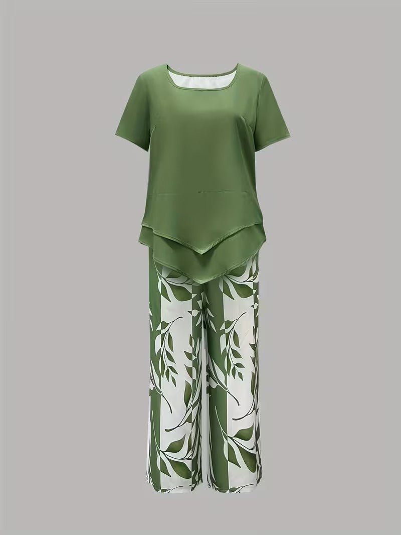 Effortless women's floral wide leg loungewear set. V-neck top & pants, perfect for casual summer days.