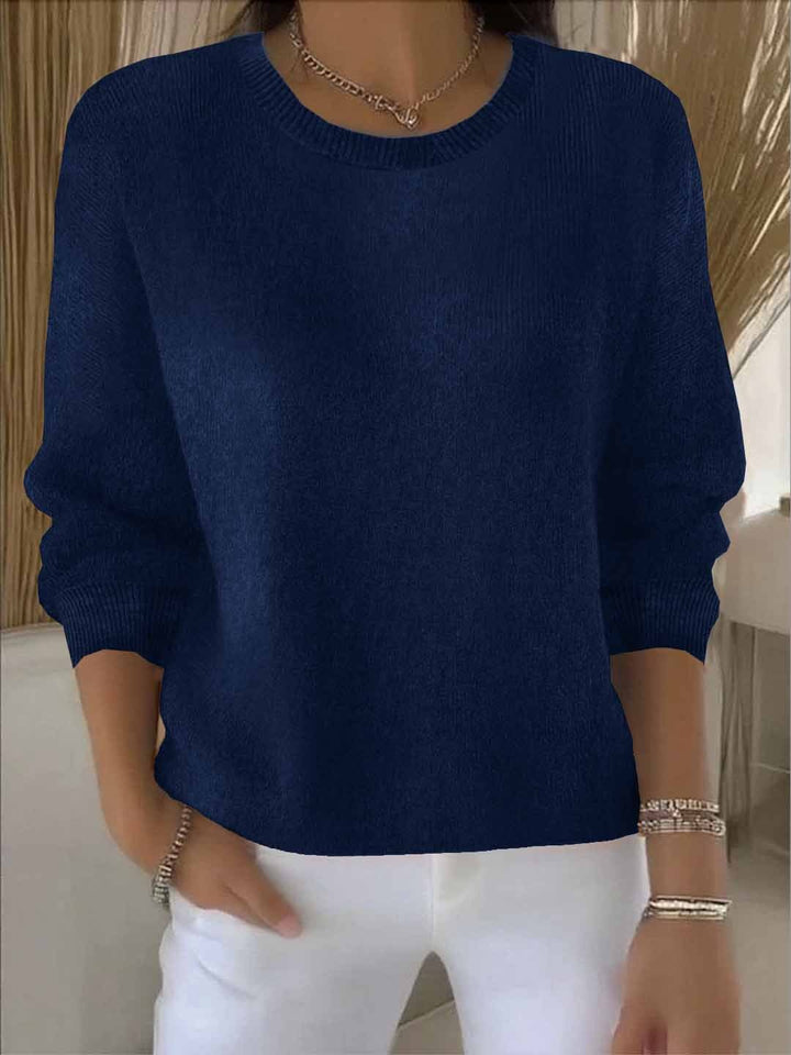 Casual yet chic women's flowy sweater, perfect for relaxed everyday style and comfort. Long sleeve.