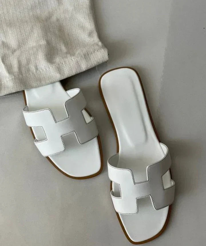 Women's H-Strap low heel slip-on sandals, perfect for casual summer comfort and style.