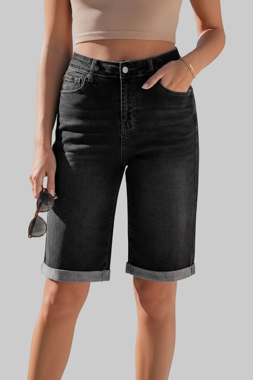 Effortless chic women's high-rise long shorts, perfect for relaxed everyday & versatile summer fashion.