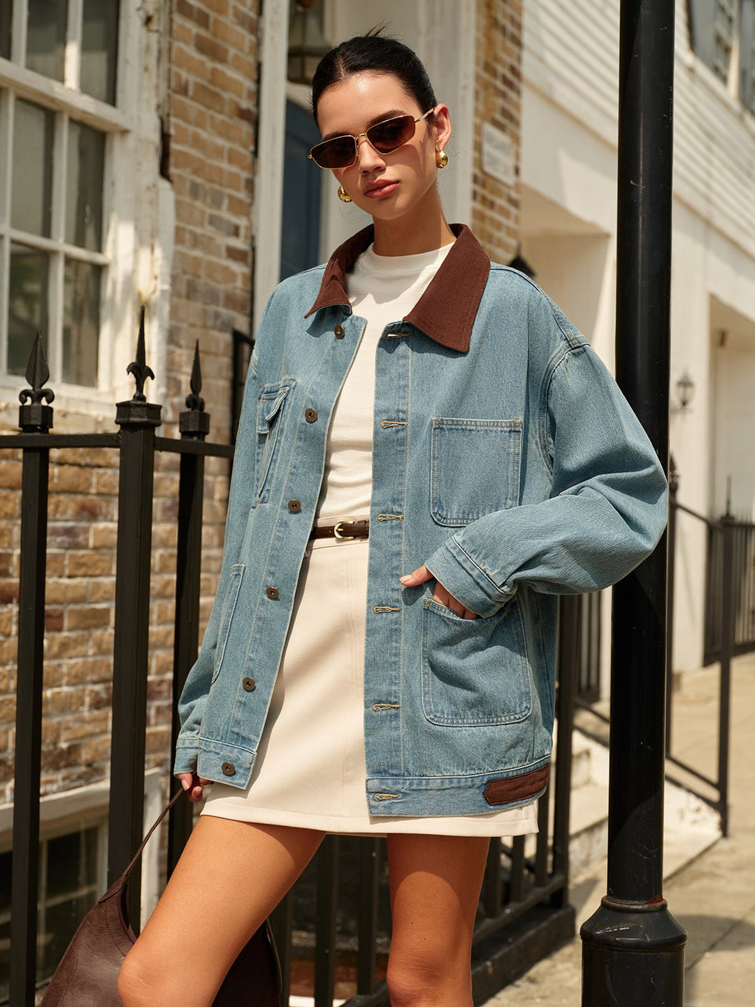 Fashionable high waist A-line mini skirt for women, featuring a matching belt.