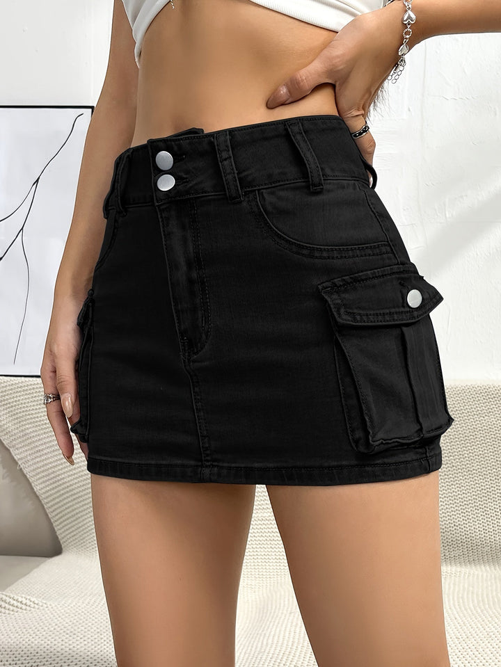 Women's high waist cargo pocket mini skirt, chic street style for trendy casual wear.