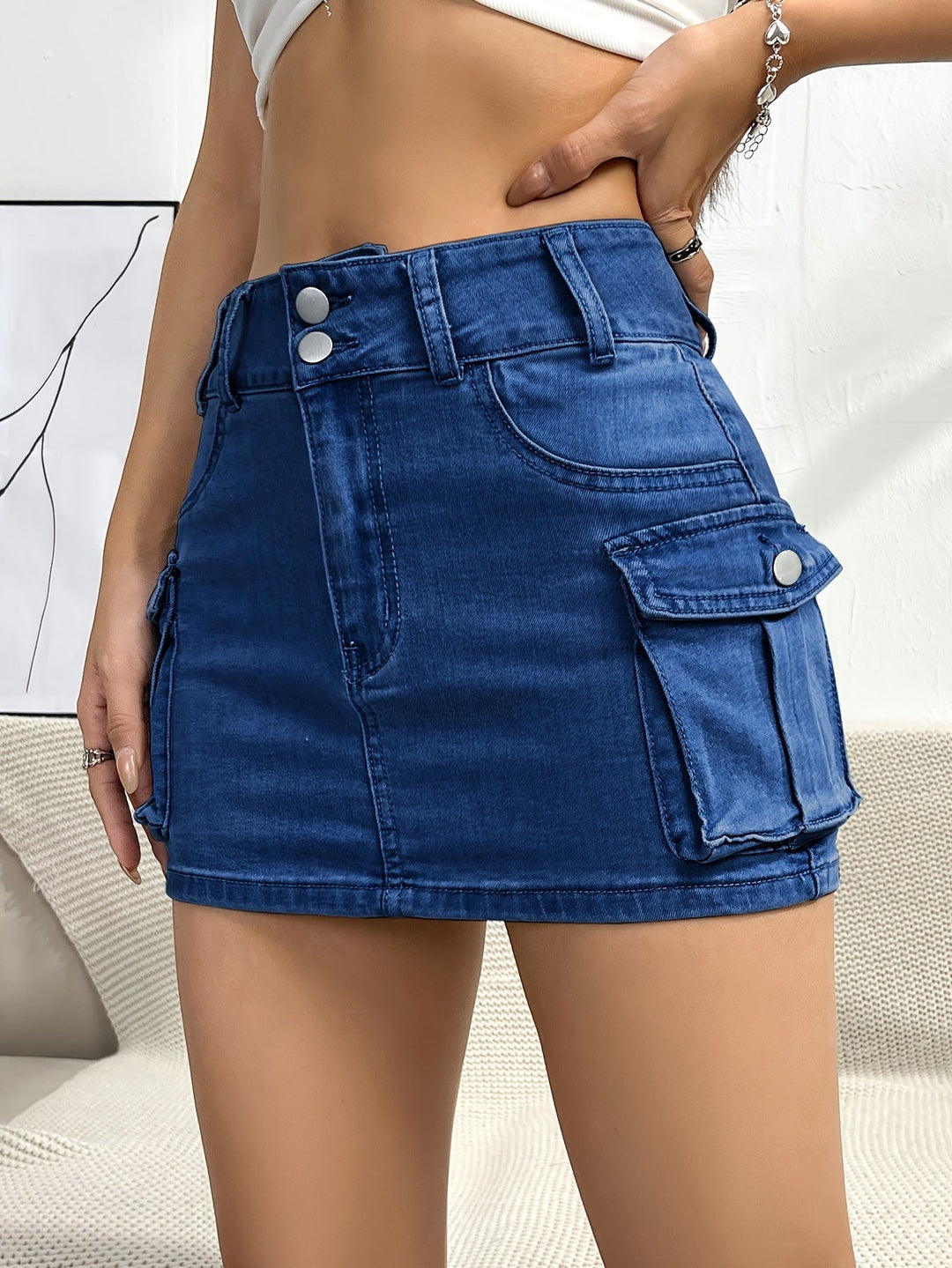 White high waist cargo pocket mini skirt, versatile and trendy for women's fashion.