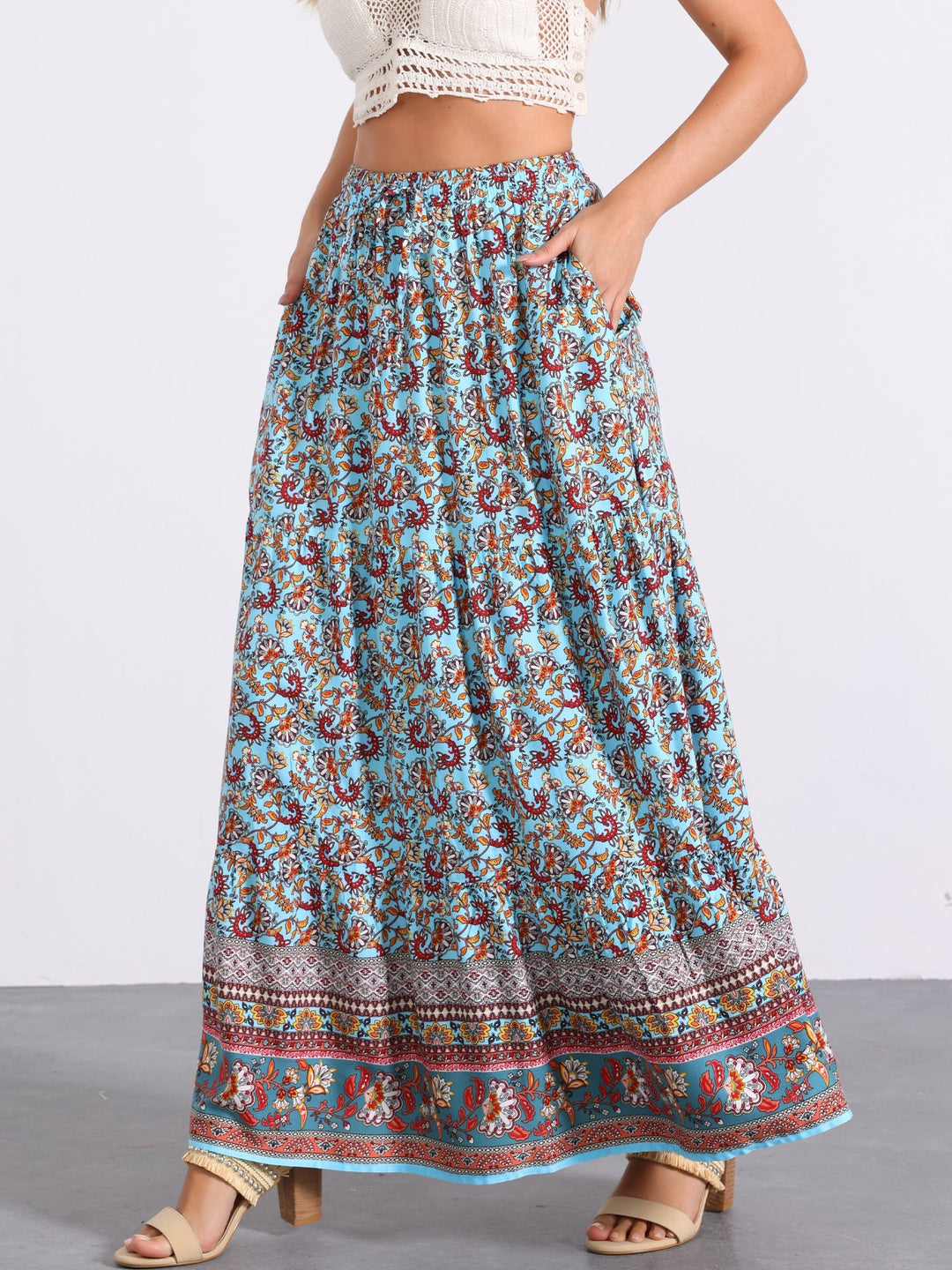 Casual chic women's high waist printed maxi skirt, flowing slit for ultimate comfort.